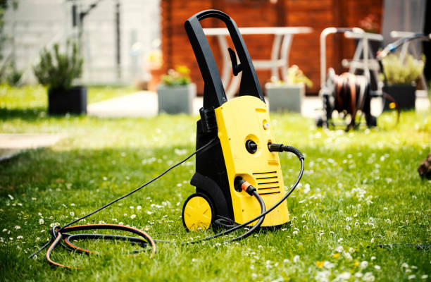 Best Gutter Cleaning  in Braddock, PA